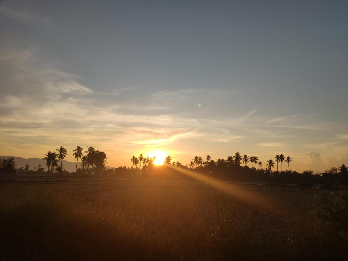 Sunset Homestay By Harry & Mimin Telaga Kültér fotó